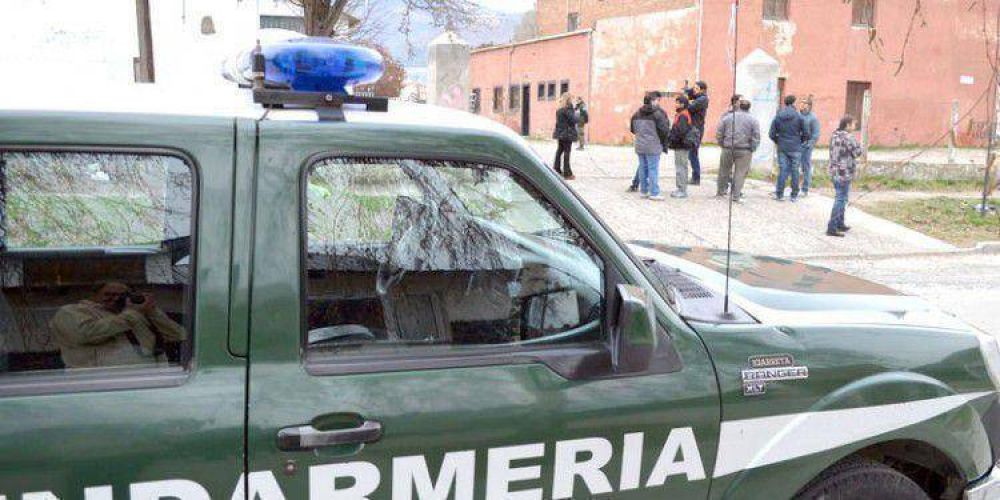 JUSTICIA FEDERAL: Allanamientos en whisker�as de Esquel, San Mart�n y Costa