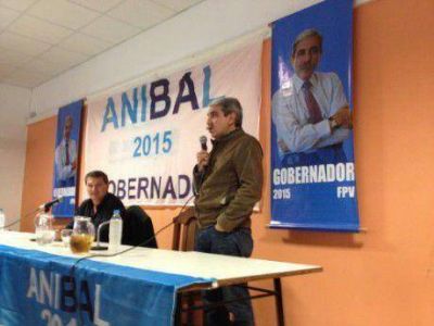 Para el Intendente de Lincoln, An�bal Fern�ndez es qui�n ganar� la interna del FpV