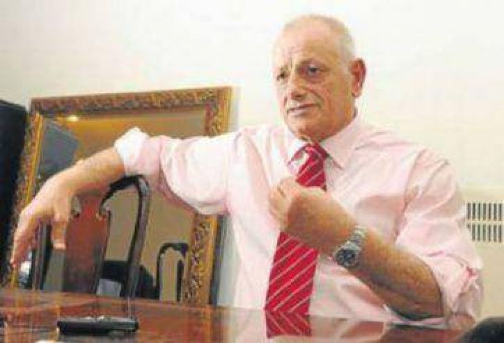 Bajaron f�rmula que le compet�a a Scioli