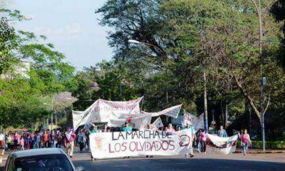 Montecarlo: Alarman por la situaci�n de las 350 familias de tareferos desocupados