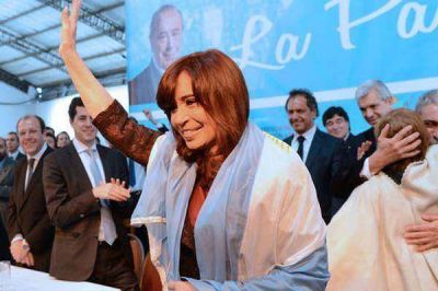 Cristina anunci� para Santiago un Centro de Medicina Nuclear