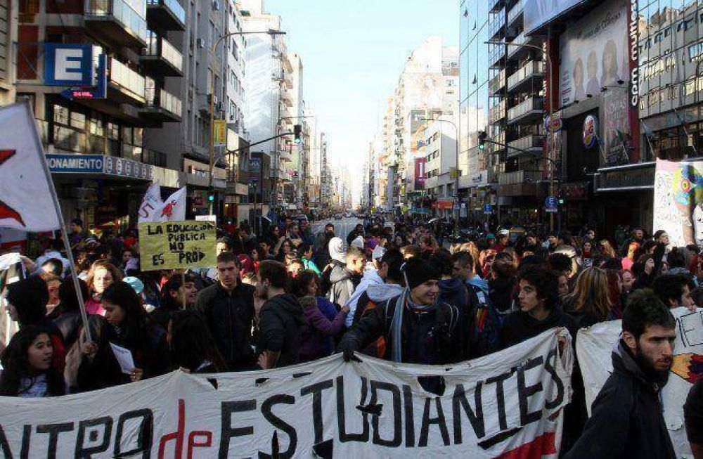 Estudiantes marcharn este viernes contra la nueva secundaria