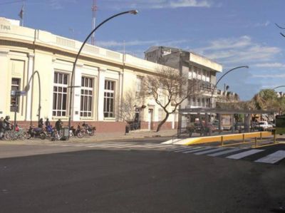 Tras casi tres a�os, aprobaron el carril exclusivo para la avenida Alberdi