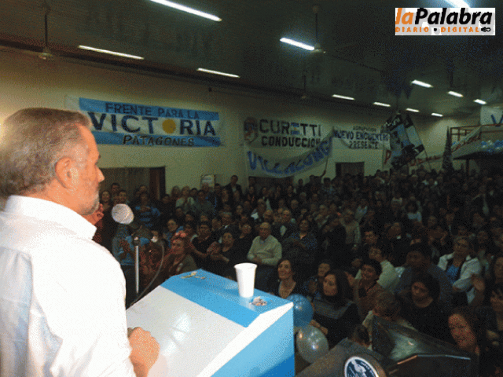 Lanzamiento de campaa y presentacin de la lista del FpV en Patagones