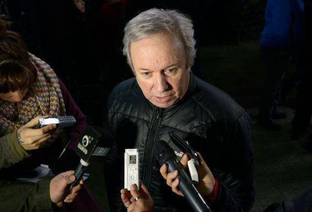 Peralta se desmarc� y dijo que le va a ganar al FPV y que no se baja de la candidatura