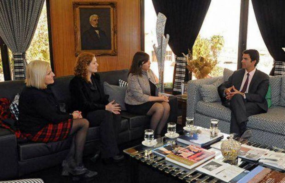 Batakis se reuni� con Urtubey y destac� la gesti�n de Scioli