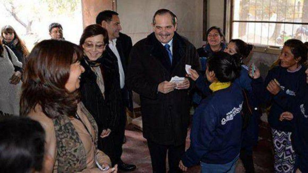 En sinton�a con la Naci�n