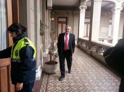 Los ingenios negocian una salida para superar la crisis