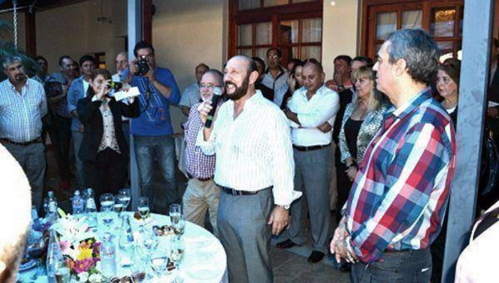 Periodista oficialista asegur� que Duarte es un �in�til, soberbio y ego�sta� con una cuota de poder 
