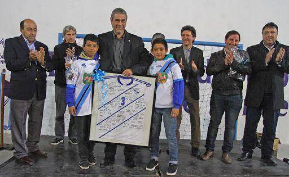 Inauguraron obras en el club Villa Gonnet