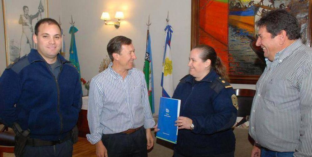 El municipio realiz� un nuevo aporte econ�mico a la Comisar�a de la Mujer