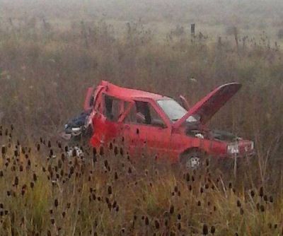 Olavarrienses accidentados en Ruta 51 a 20kms de Tapalqu�