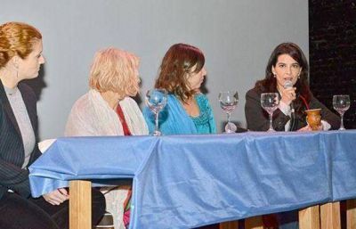 Encuentro sobre las Mujeres y su Espacio en el Poder en Salta