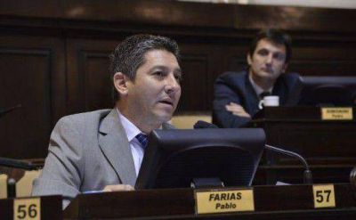 Far�as: �Hay que renovar el HCD porque algunos concejales trabajan por los intereses de las grandes corporaciones�