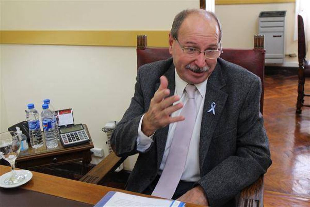 Juan Gobbi trabaja en los equipos de Econom�a del PRO porque �hay mucho por hacer por la Provincia y por Chascom�s�