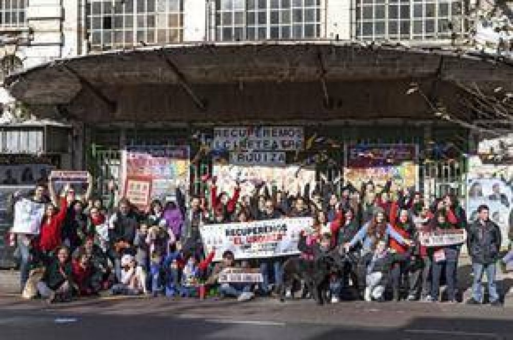 El show debe continuar: la lucha por los cines de barrio