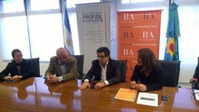 Con un aporte de la provincia, se ampliar� el Hospital Municipal