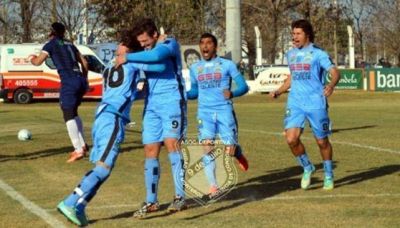 Federal A: 9 de Julio de Morteros juega en Mendoza