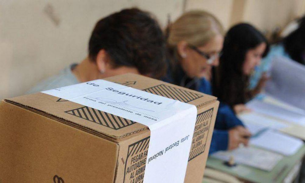 Cien mil cordobeses votan en Carlos Paz y otras 25 localidades del interior