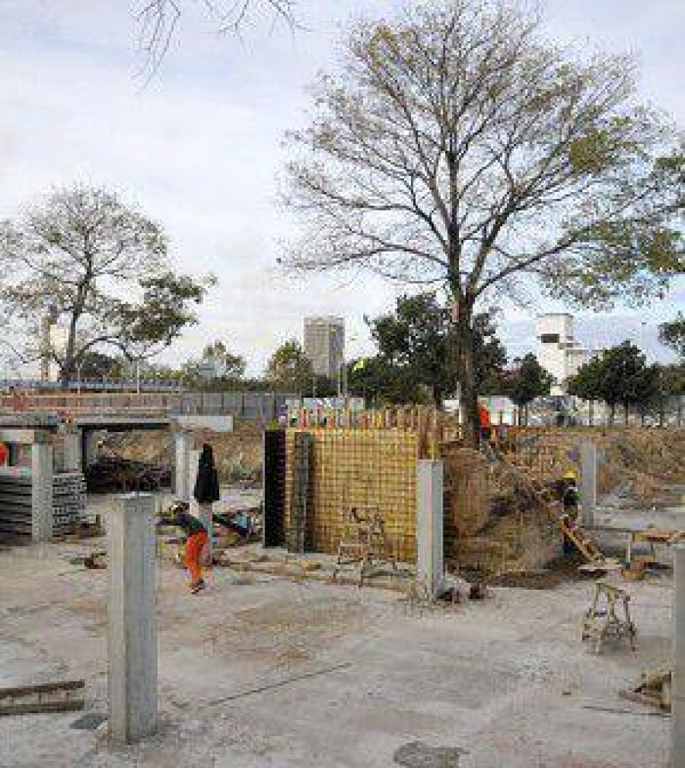 La Plaza Alberdi tiene un avance de obra del 55 %