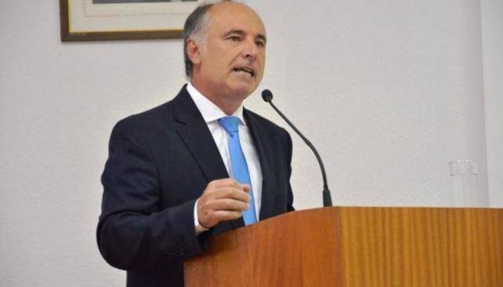 Accastello ratific� su compromiso de crear un Ministerio de Derechos Humanos
