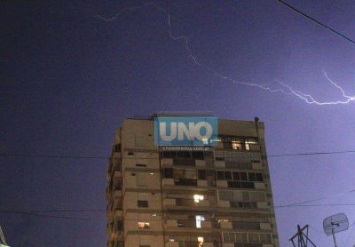 Rige un alerta meteorol�gico para Entre R�os y otras cuatro provincias