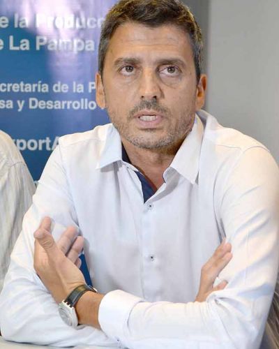 Luis Anconetani: �Los cr�ditos deben ir acompa�ados por herramientas que les permitan crecer a las empresas�