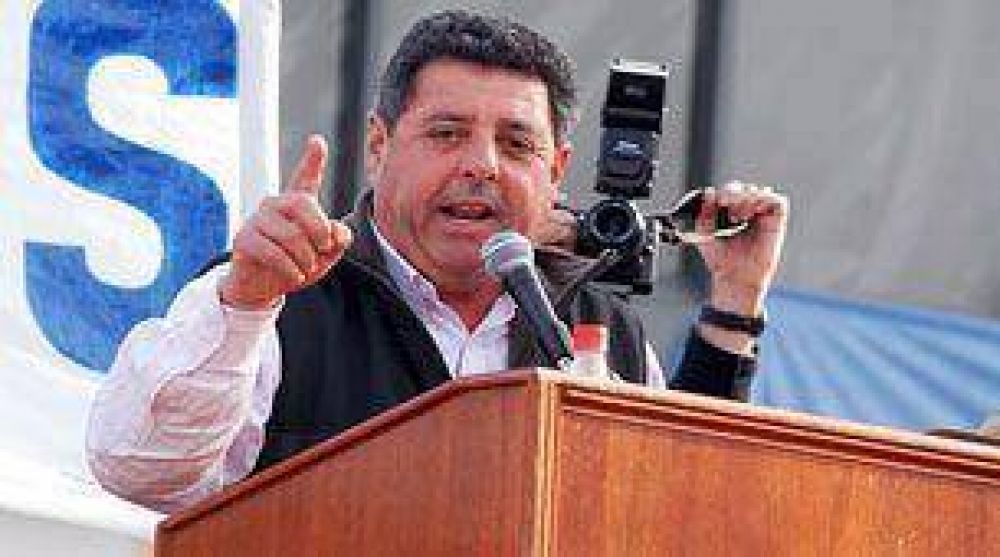 Aquella noche fue movida. El "caso de la valija" o, m�s simple, "el maletinazo" despuntaba sus primeras horas y los gobiernos de la Argentina y de Venezuela entraron en alerta total mientras rastreaban al empresario Guido Alejandro Ant