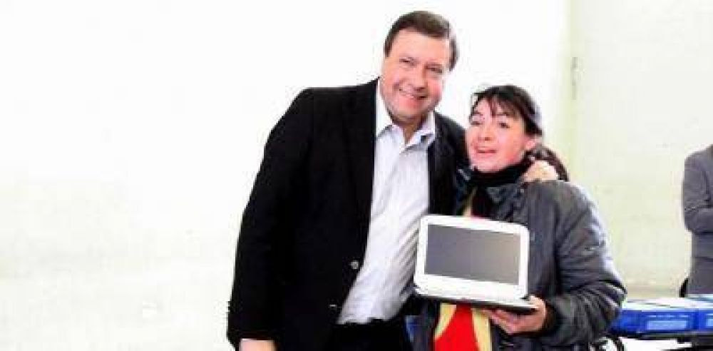 Sesenta a�os despu�s, seguimos el ejemplo de quienes impulsaron la equidad y el federalismo