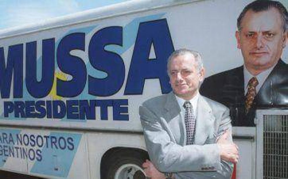 Insisti� con competir, pero rebot� otra vez