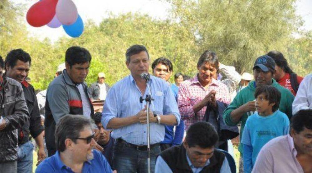 Peppo apoy� la candidatura de Cuellar en El Espinillo