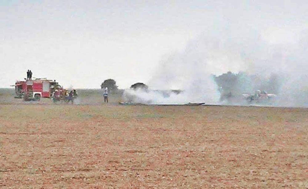 Dos muertos al caerse una avioneta de la Fuerza A�rea