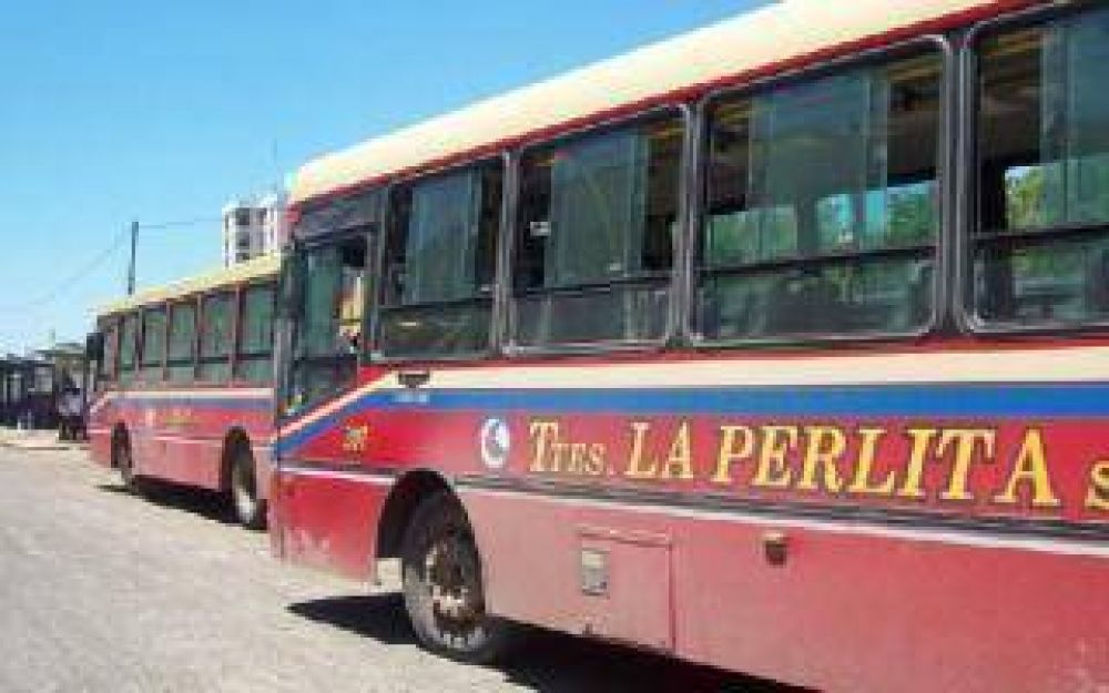 Moreno: Asaltaron al chofer, a los pasajeros y se robaron el colectivo
