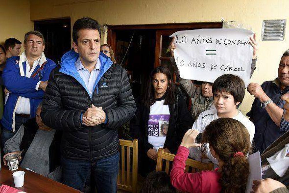 Massa present� su C�digo Procesal Penal ante los vecinos de Pilar
