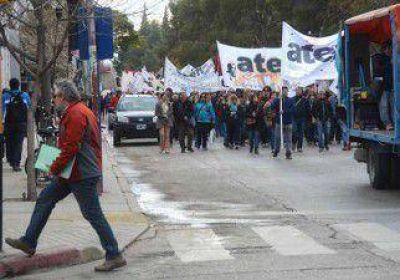 El paro docente se sinti� con fuerza en toda la provincia