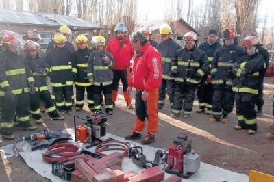 Bomberos de la regi�n realizaron intensa capacitaci�n en rescate vehicular