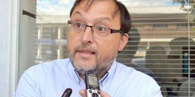 OMAR �PATO� FERNANDEZ: �Crear una Secretar�a para coordinar el turismo, con las actividades deportivas y culturales�