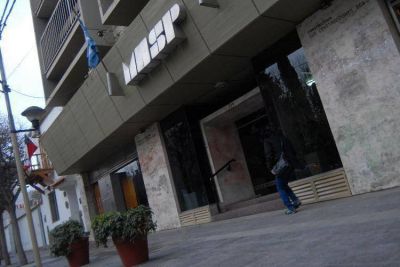 Los gastos del Estado neuquino crecen un 60%