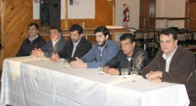 Santana destac� el trabajo conjunto de entes de la Provincia al entregar terrenos a Sindicato de Camioneros