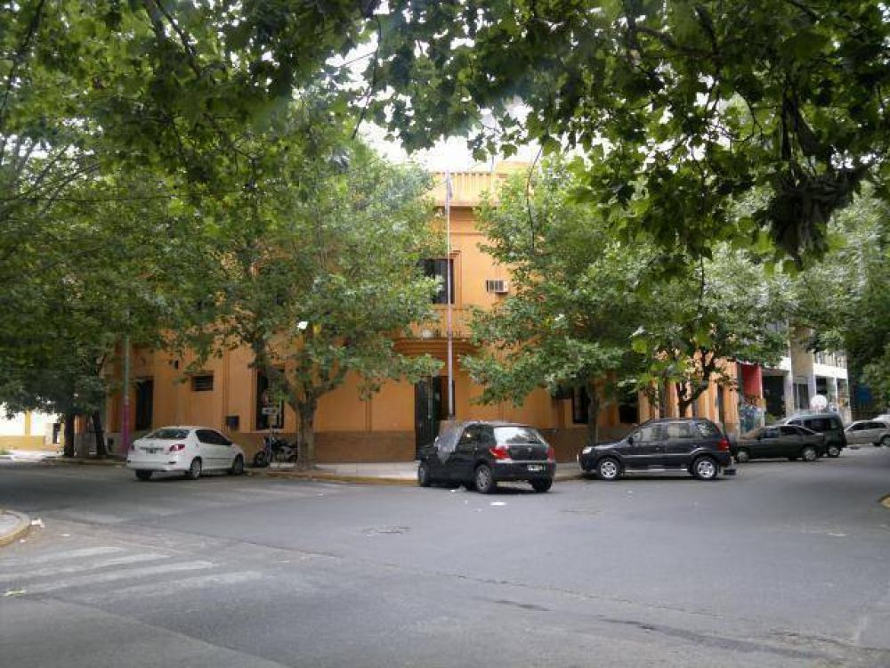 Delincuentes golpearon salvajemente a un joven