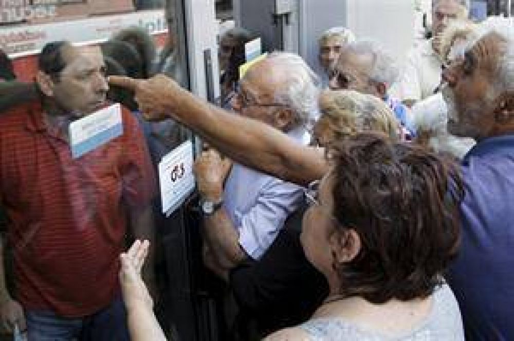 Crece la alarma en Europa: Grecia cae hoy en default