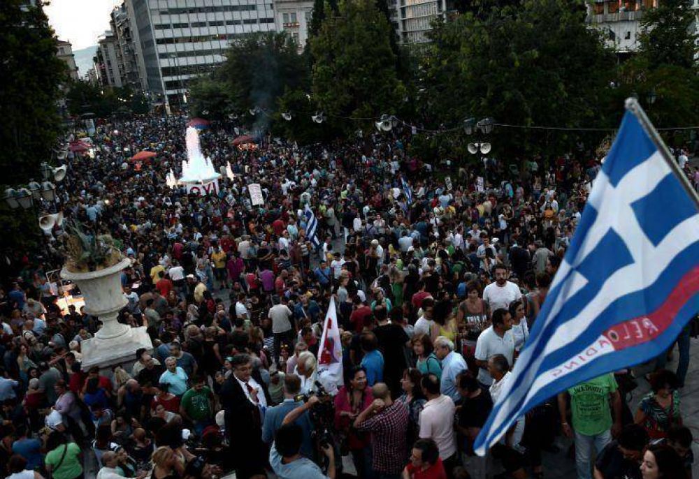 Masiva manifestaci�n para rechazar un rescate financiero