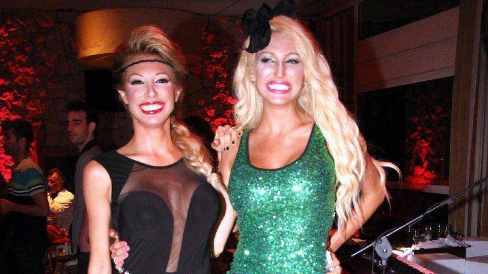 Stefi Xipolitakis habl� del video en el avi�n de Austral: 