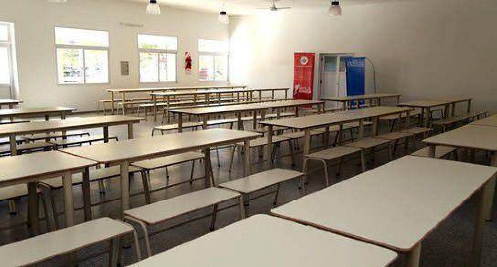 Sin clases en escuelas de Santa Fe