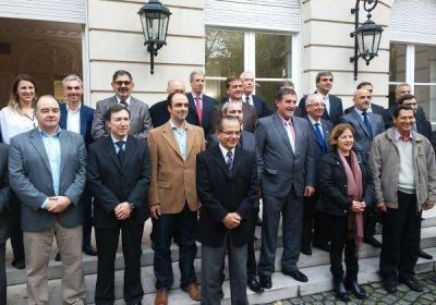 Intendentes debatieron pol�ticas que promuevan ciudades inclusivas