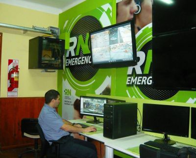 Salvaron la vida de un bebe con instrucciones telef�nicas