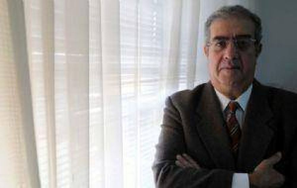 De Rosas promete resolver las tres denuncias de fraude al Estado antes de fin de mes.