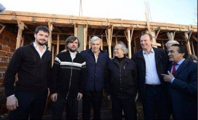 Dom�nguez sum� el apoyo de P�rez Esquivel en un claro gui�o del Papa
