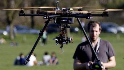 A pesar de los anuncios, Bruera jam�s compr� los drones para combatir la inseguridad