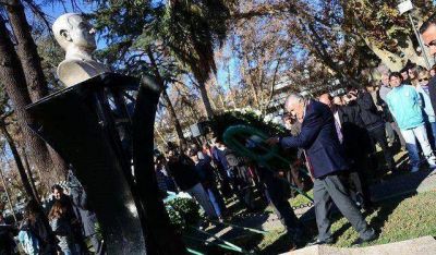 Emotivo homenaje a Juan Domingo Per�n en San Juan